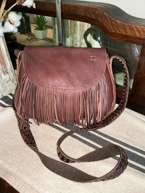 Bed Stu Leather Eastend Fringe Crossbody Shoulder Bag Teak Driftwood Retail $165